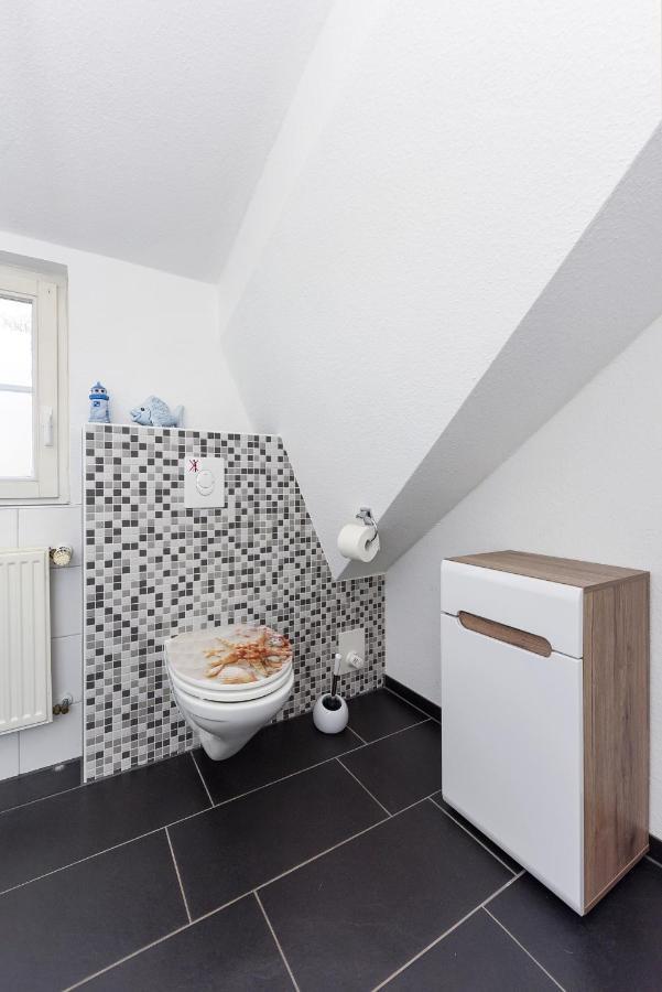 שיליג Ferienwohnungen Im Haus Friesische Weite מראה חיצוני תמונה