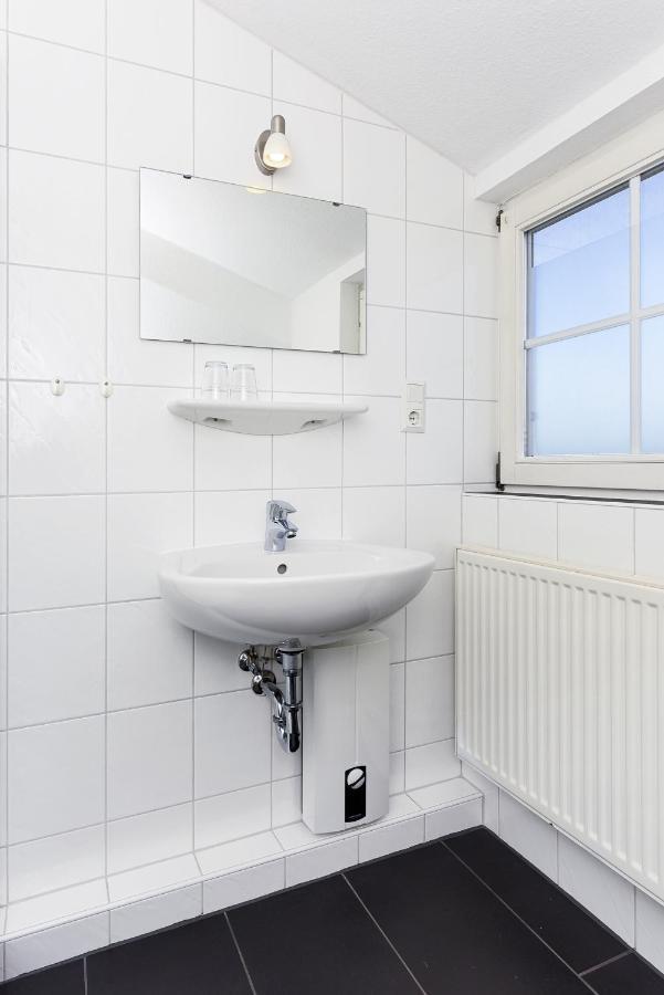 שיליג Ferienwohnungen Im Haus Friesische Weite מראה חיצוני תמונה