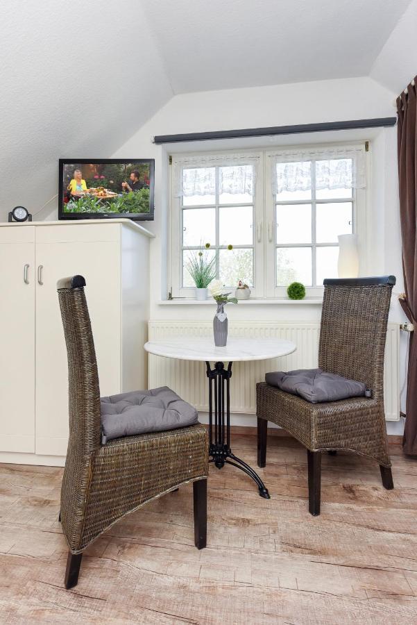 שיליג Ferienwohnungen Im Haus Friesische Weite מראה חיצוני תמונה
